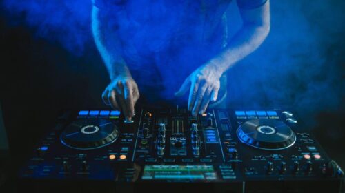 jak zostać dj
